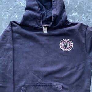 Teen skateboarding hoodie-Independent Truck company!! youth size Large